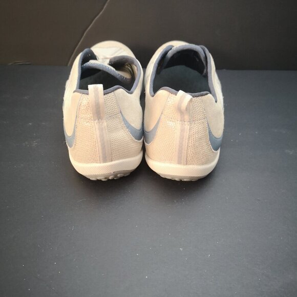 Privo by Clarks Ladies Size 7M Beige & Tan with Grey Slip On Sneakers - Picture 6 of 8